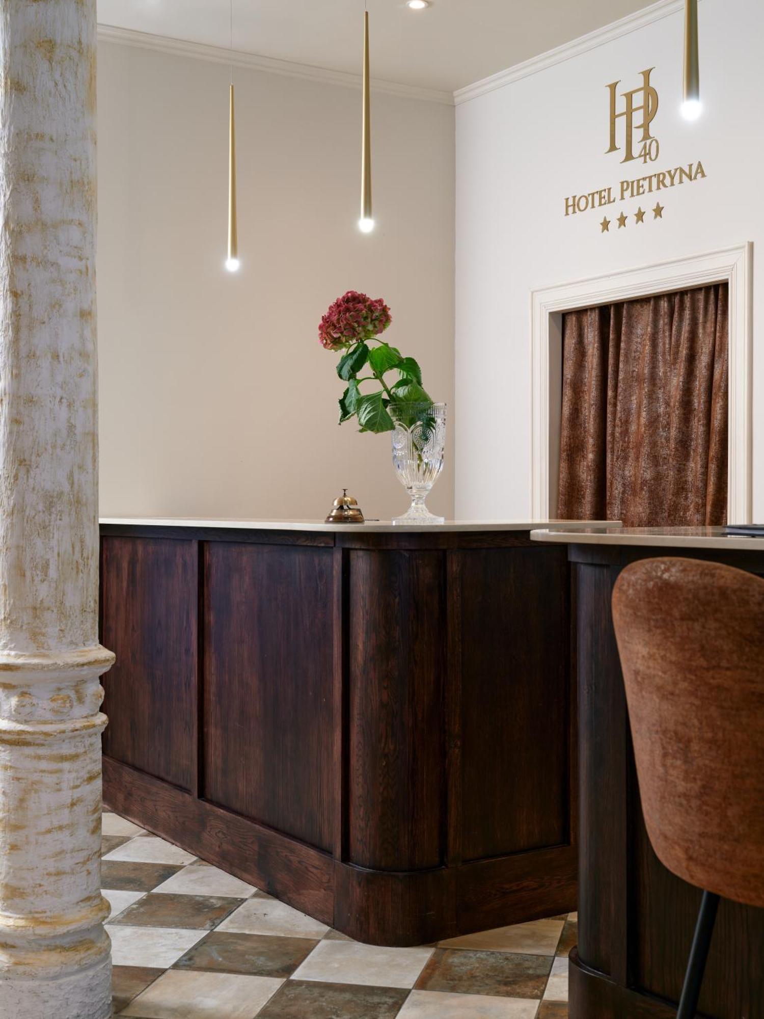 Hotel Pietryna Łódź Extérieur photo